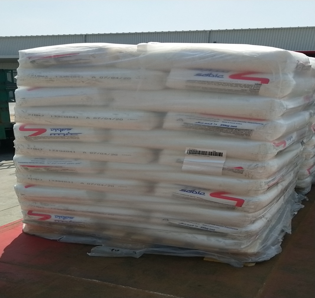 Ghid de selectare pentru filmul prin suflare din LLDPE cu aditivi antiblocare și anti-alunecare pre‑amestecați: Prezentare completă a SABIC 218WJ